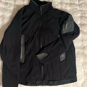 ARC’TERYX coat